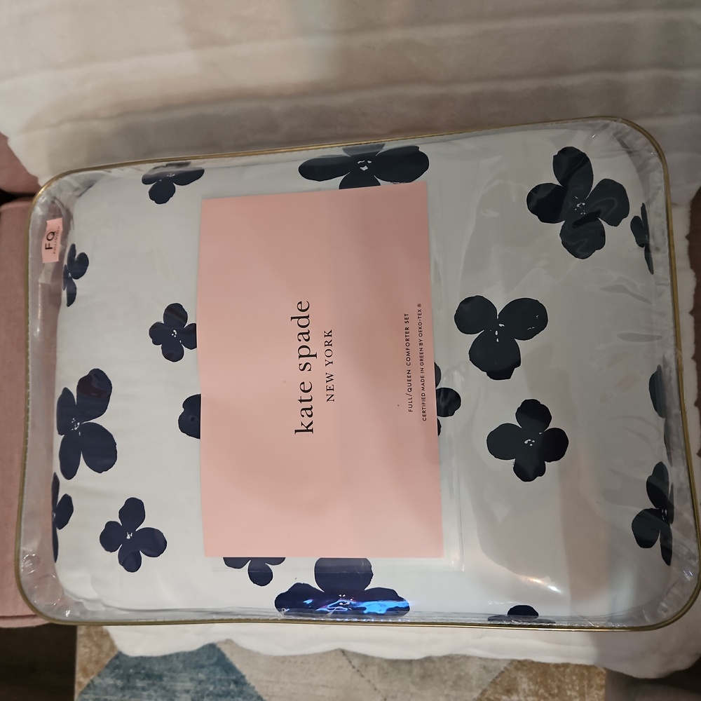 Shadow Floral Comforter